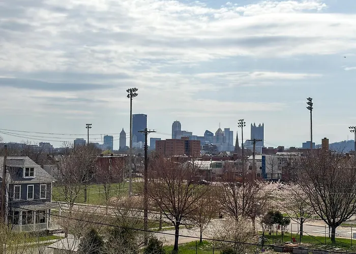 W/ Skyline Views: Walk To Stadium! *